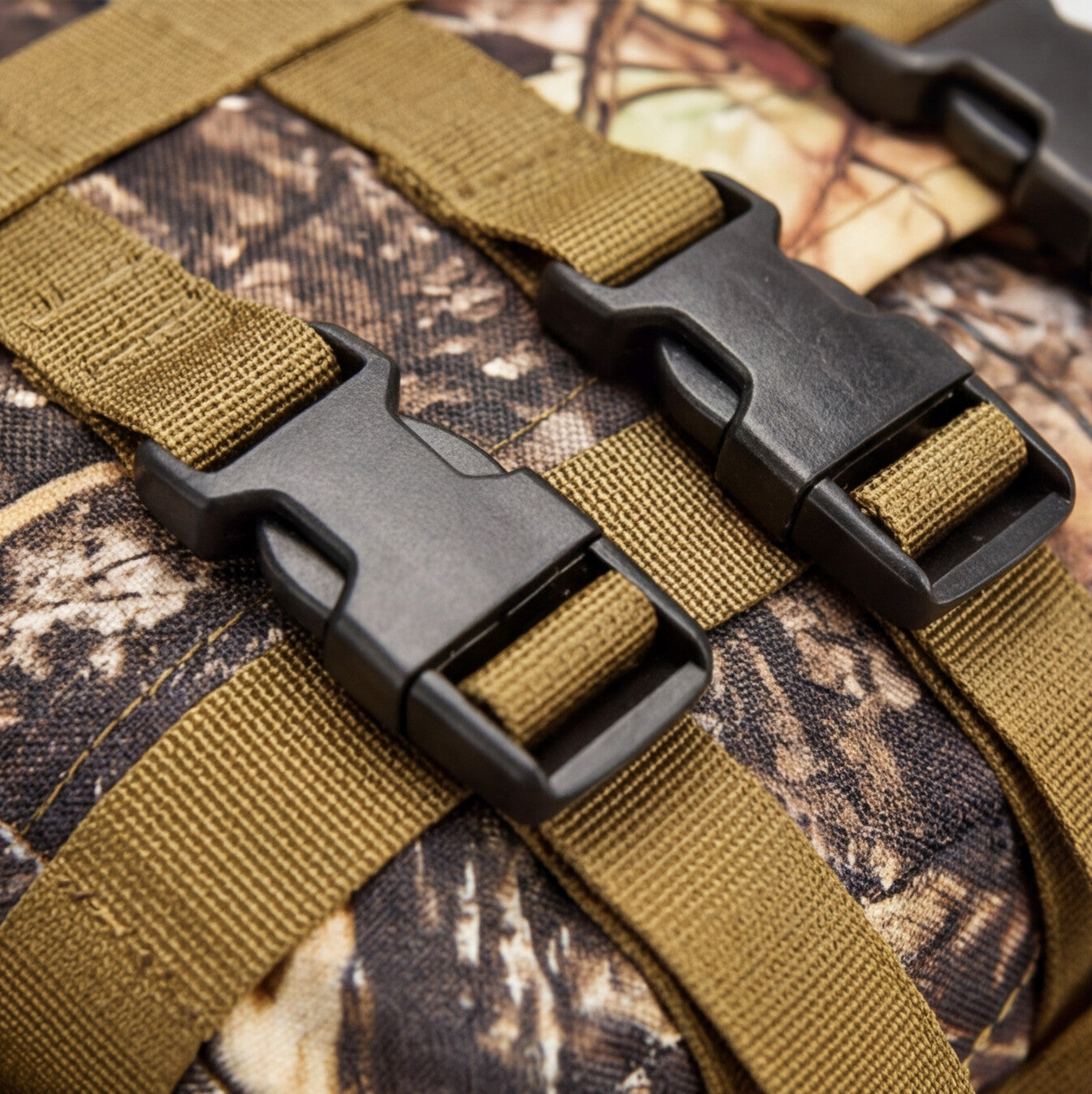 Hellomaterials Elite 65L Tactical Expedition Pack